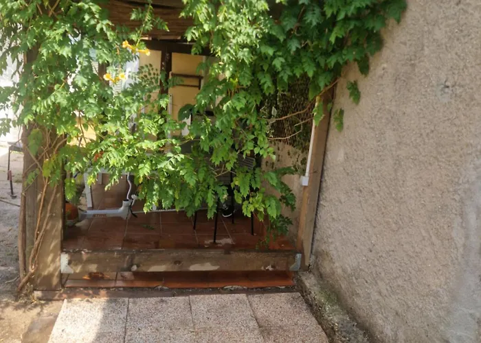 Maison Du Claret Holiday home